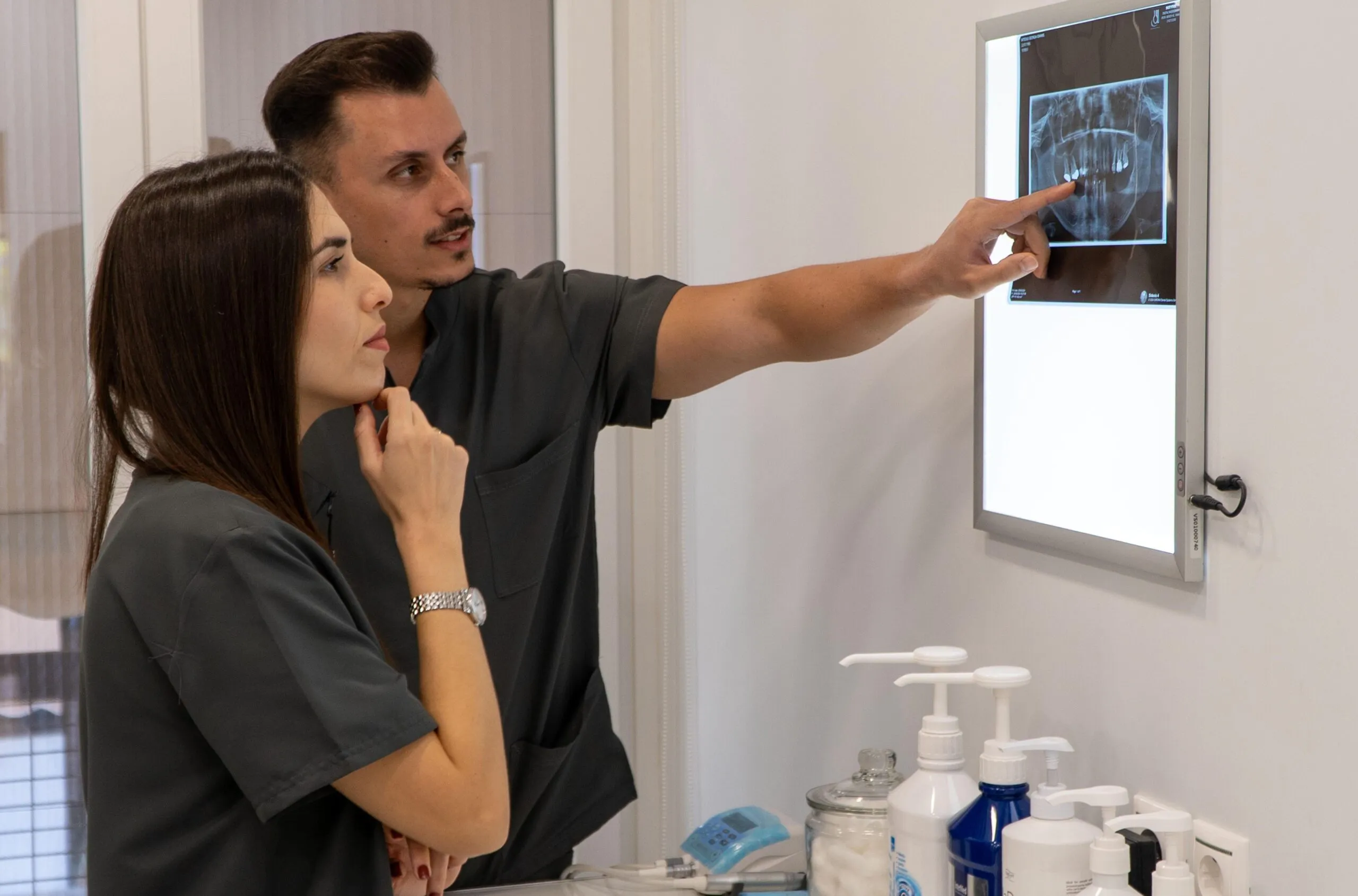 Οδοντιατρική έδρα DuoDent Clinic